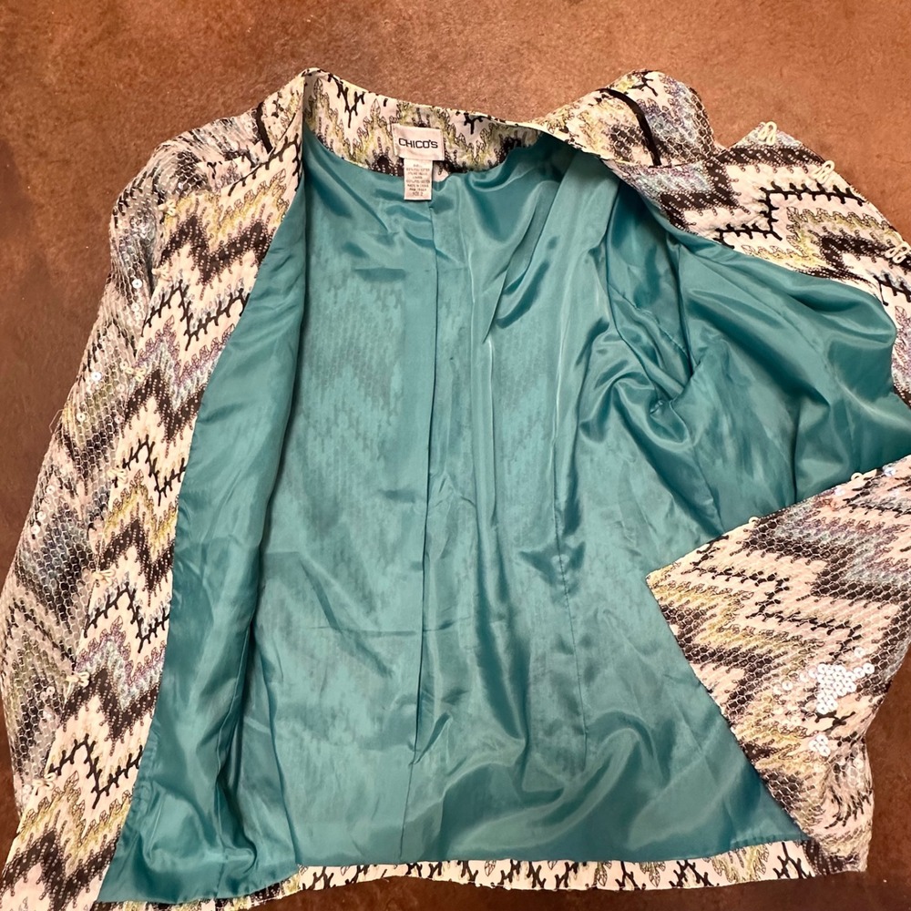 Chicos Sequin Embellished Chevron Pattern Long Sleeve Party Top‎ Size 2 - Picture 4 of 5